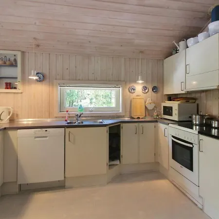 Ferienhaus Almira - 1-2km From The Sea In Bornholm By Interhome