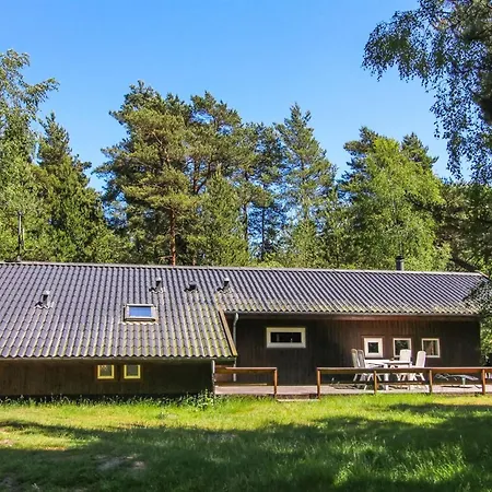 Almira - 1-2km From The Sea By Interhome Feriehus Neksø